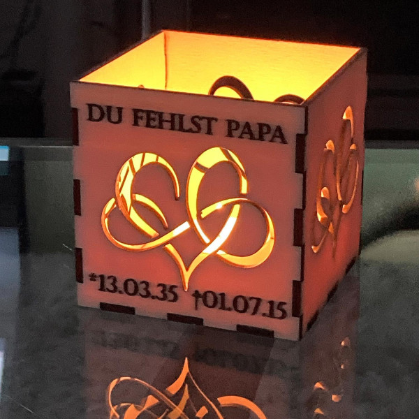 Trauer Windlicht Holz mit Symbol unendliche Liebe Mama oder Papa Personalisiert
