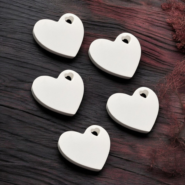 5 x Keramik Herz Anhänger mit Herzöse