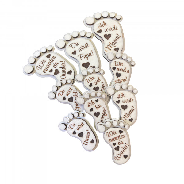 Verkündung Schwangerschaft Holz Babyfuß mit Gravur Kühlschrankmagnet