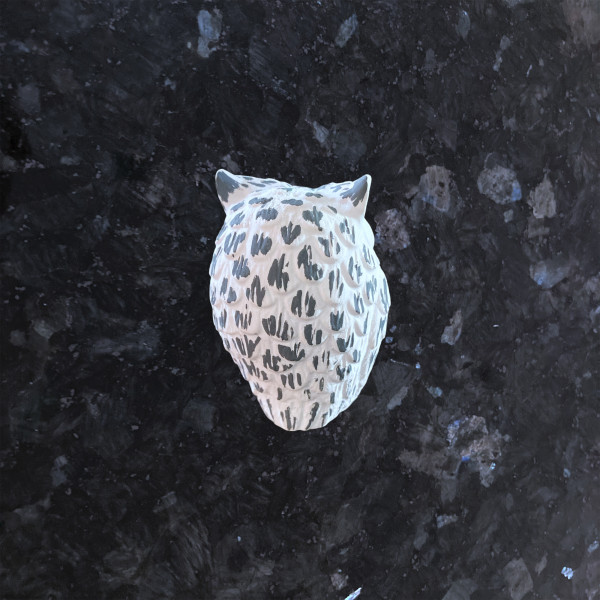 Niedliche kleine massive Deco Eule Keramik Weiß / Grau