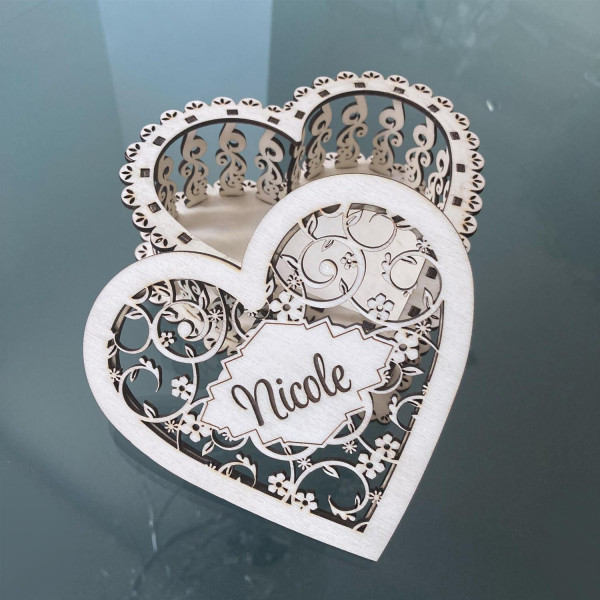 Filigrane Herz Geschenkbox aus Holz Personalisiert Handarbeit