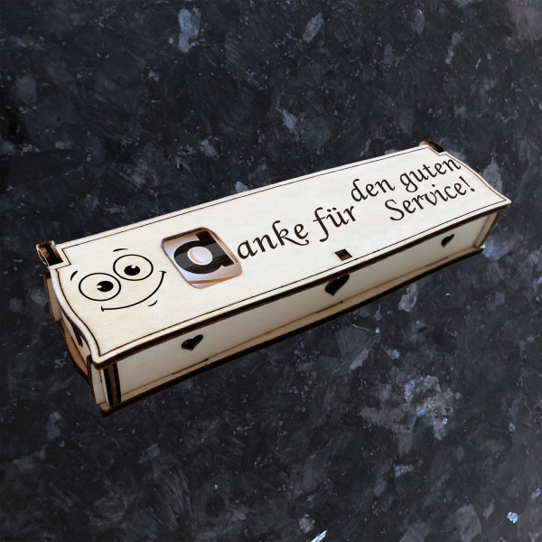Danke für den guten Service! | Gravur auf Holz Geschenkbox mit Schokoriegel | Neues Design
