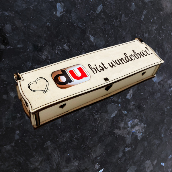 Du bist wunderbar! | Gravur auf Holz Geschenkbox mit Schokoriegel | Neues Design