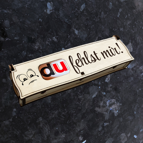 Du fehlst mir! | Lasergravur auf Holz Geschenkbox mit Schokoriegel | Neues Design
