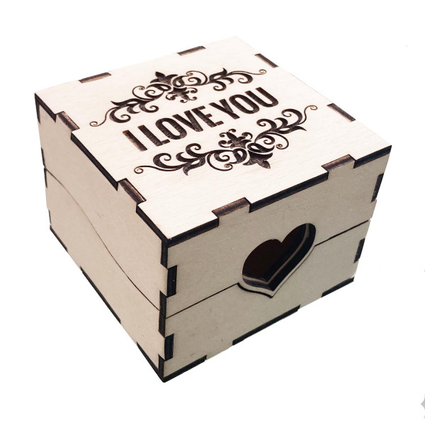 Kleine Holz Schmuckbox wahlweise mit Gravur oder Herzen Handarbeit